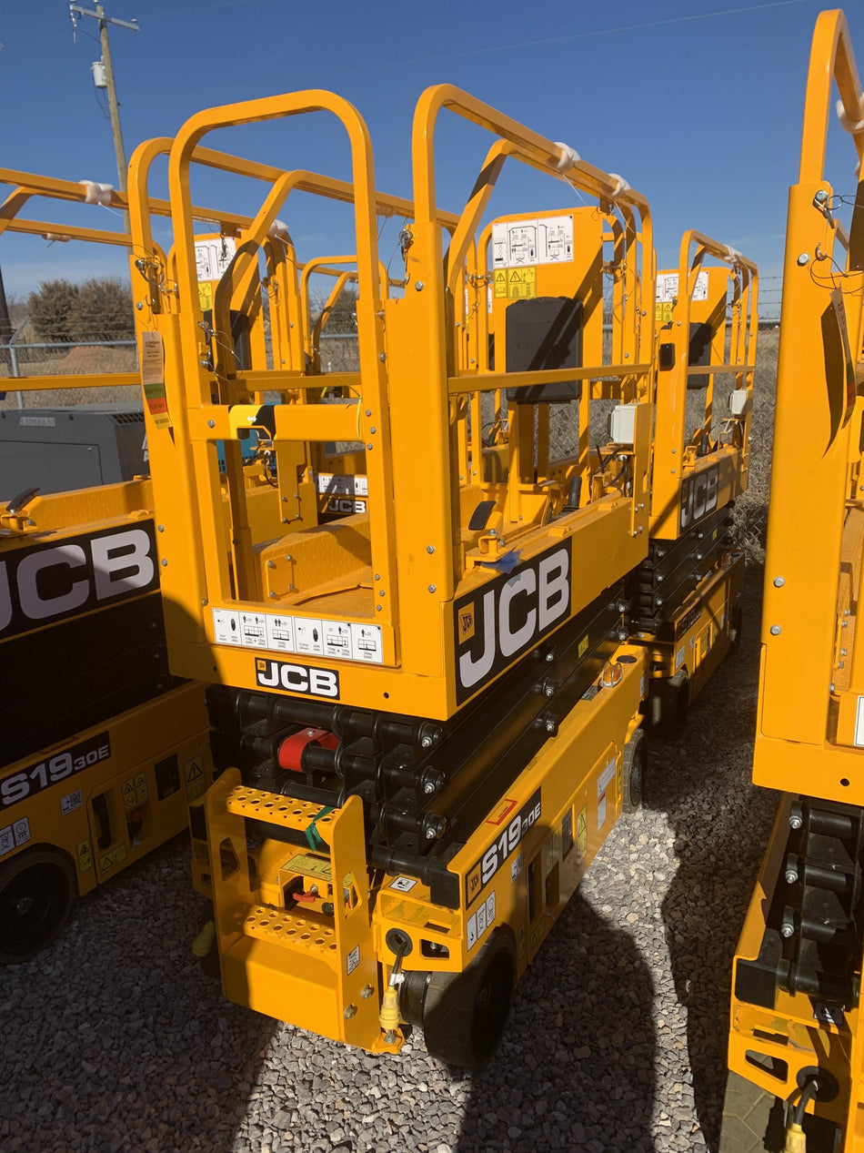 2023 JCB S1930E