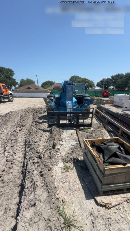 2018 GENIE GTH-1056