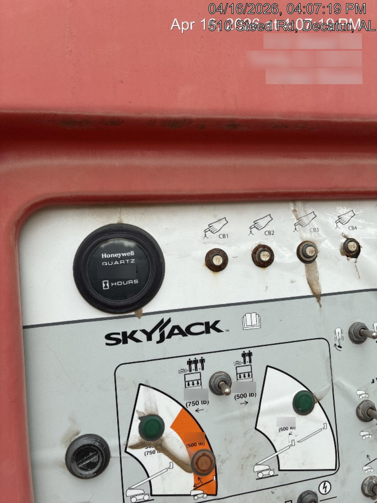 2016 SKYJACK SJ86T