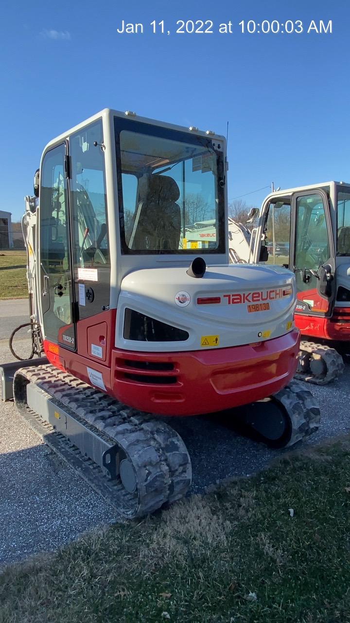 2022 Takeuchi TB250-2C Cab/Heat/Air, Rubber Tracks, Manual QC