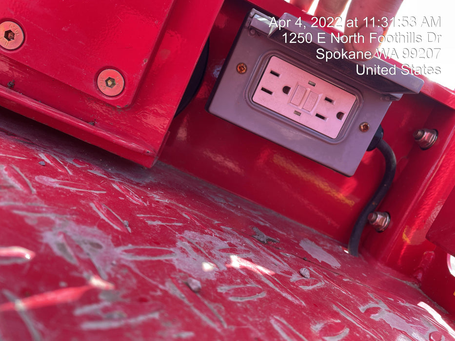 2020 MEC 1330SE Solid NM Tires, Steel Swing out Doors, LCS, Beacon, 900W Invertor