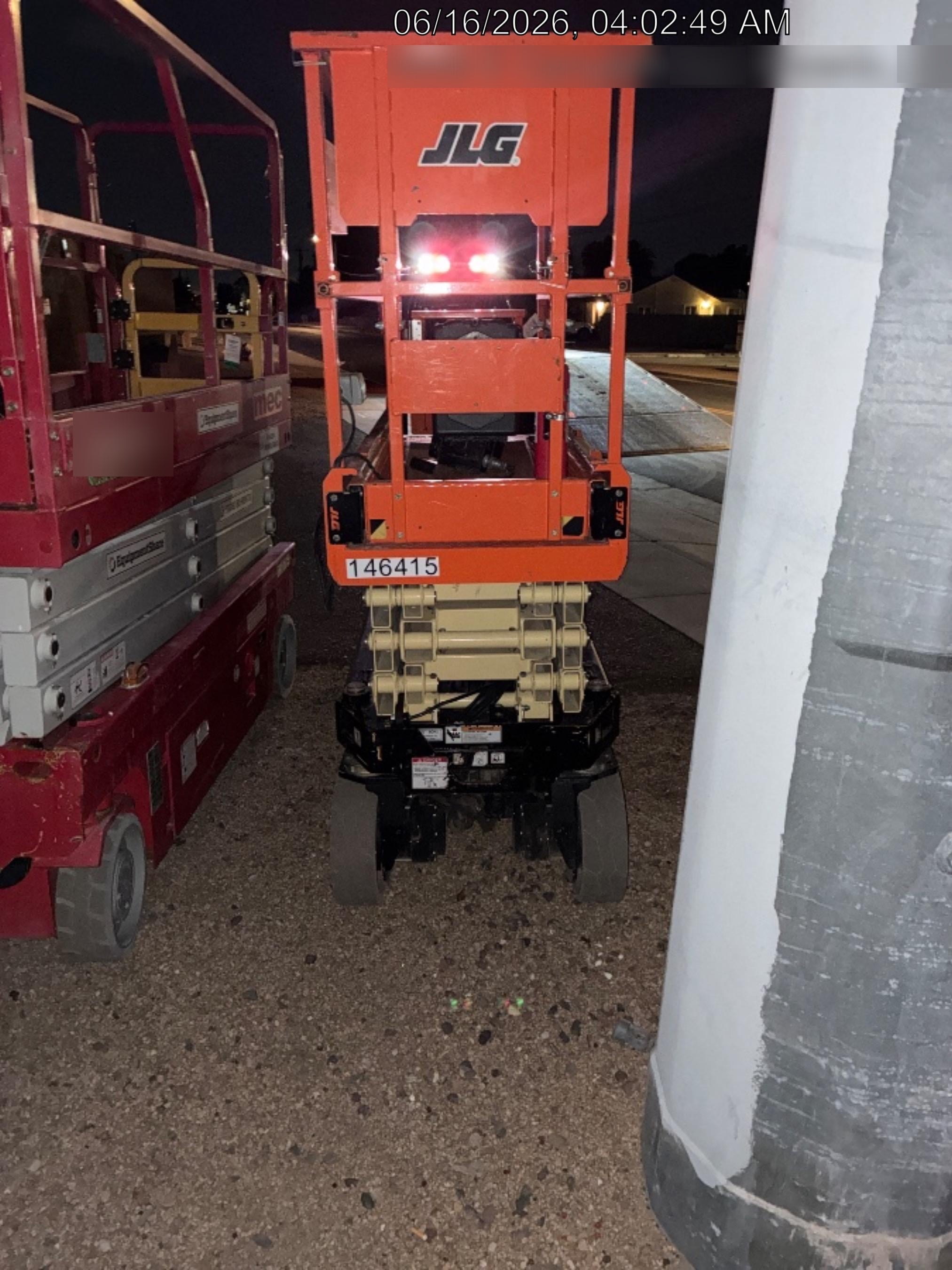 2021 JLG ES2632
