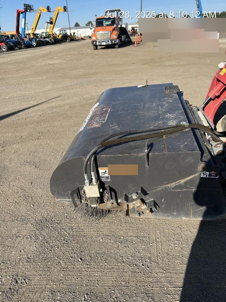 2020 PALADIN Sweepster SB72