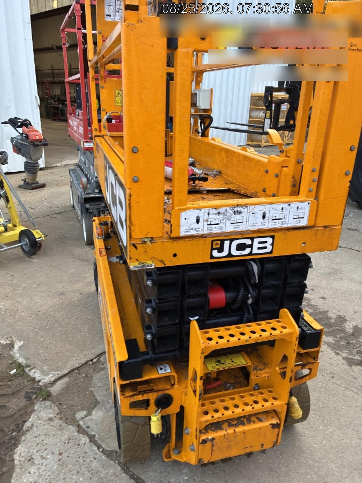 2024 JCB S1932E