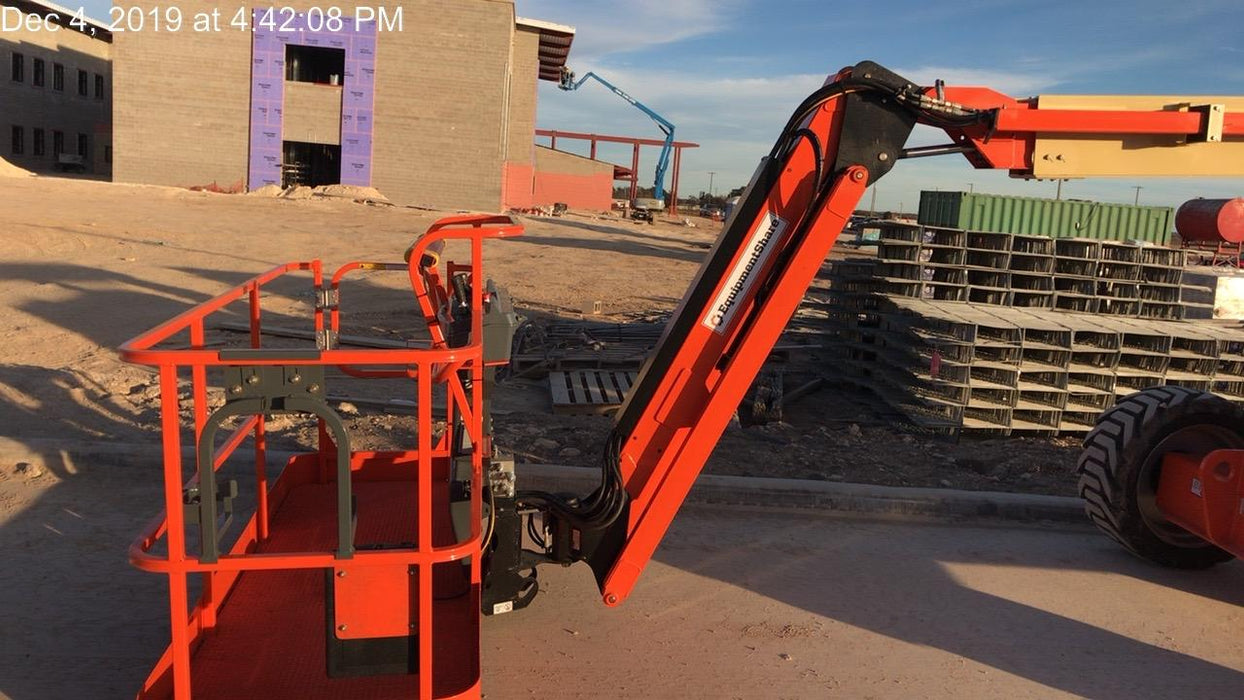 2019 JLG 600AJ