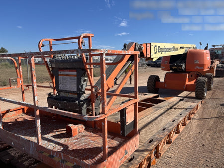 2023 JLG 660SJ