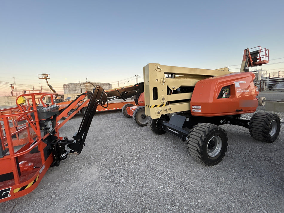 2025 JLG 450AJ