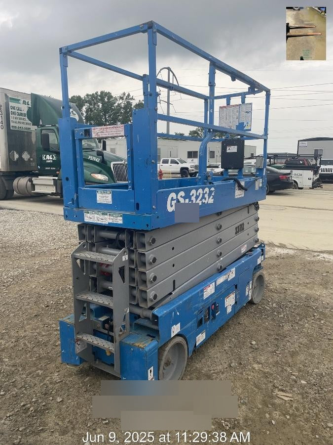2019 Genie GS-3232 Standard Options