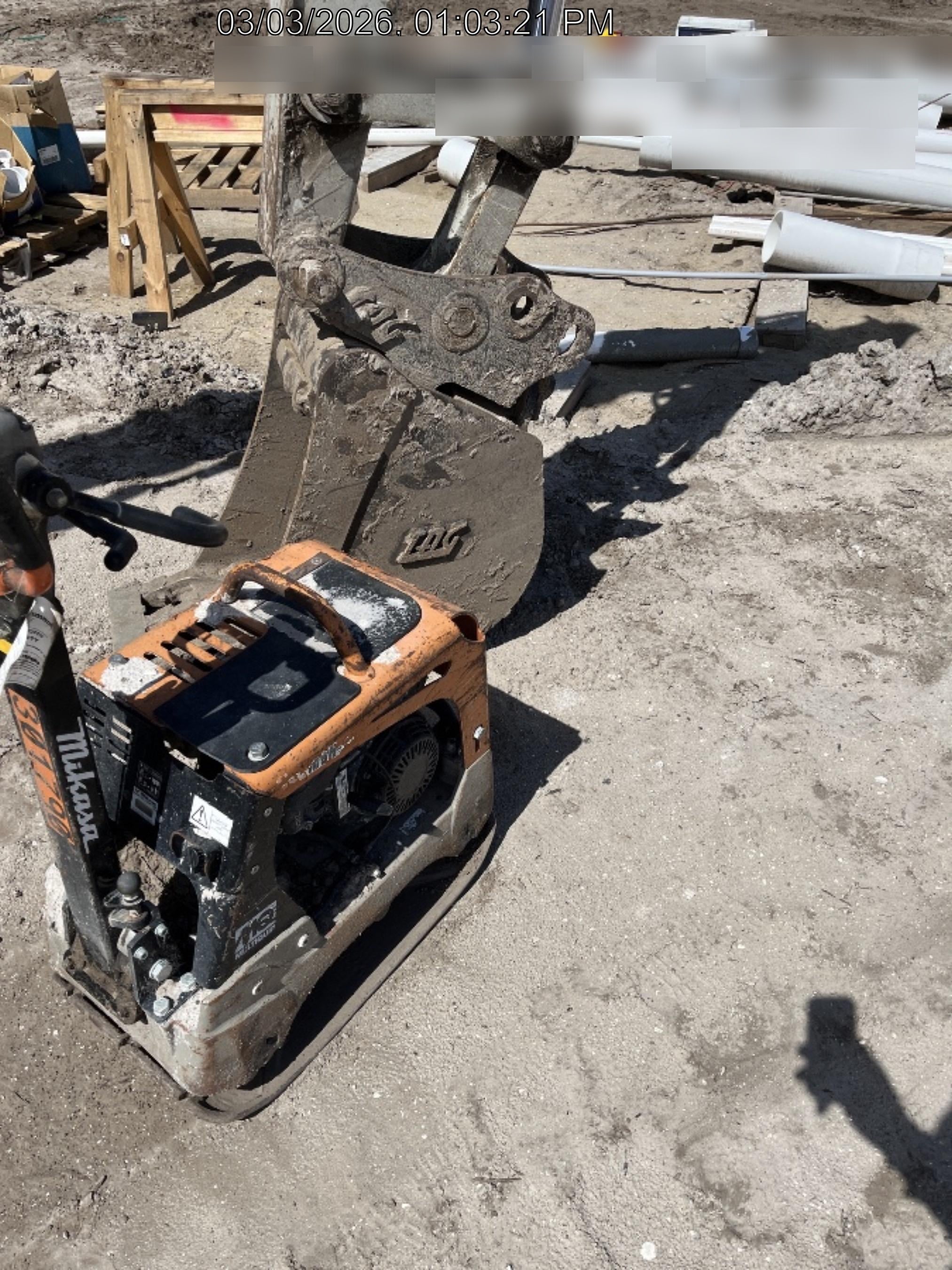 2023 Multiquip MVH158 Honda GX200, 17" Plate, Gas