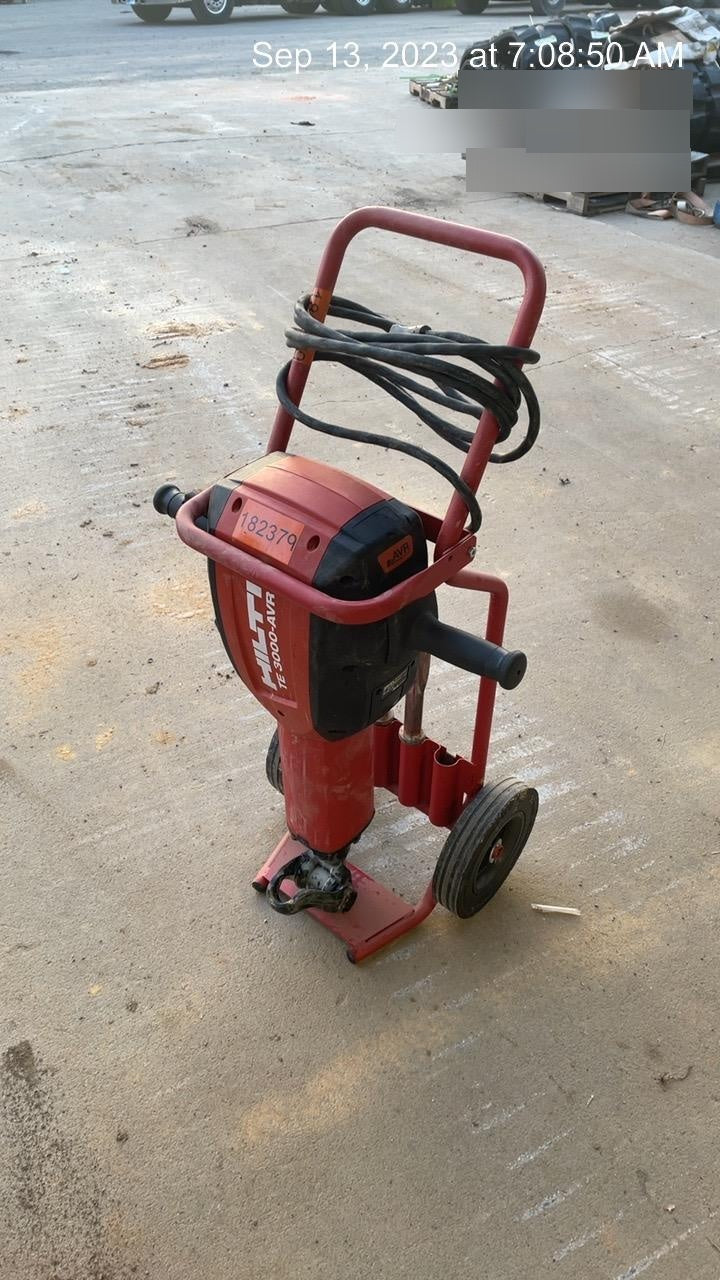 2021 HILTI TE 3000-AVR