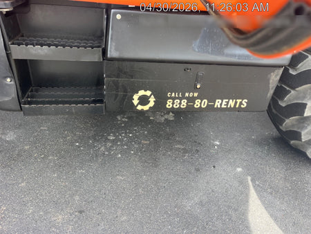 2023 JLG 1732