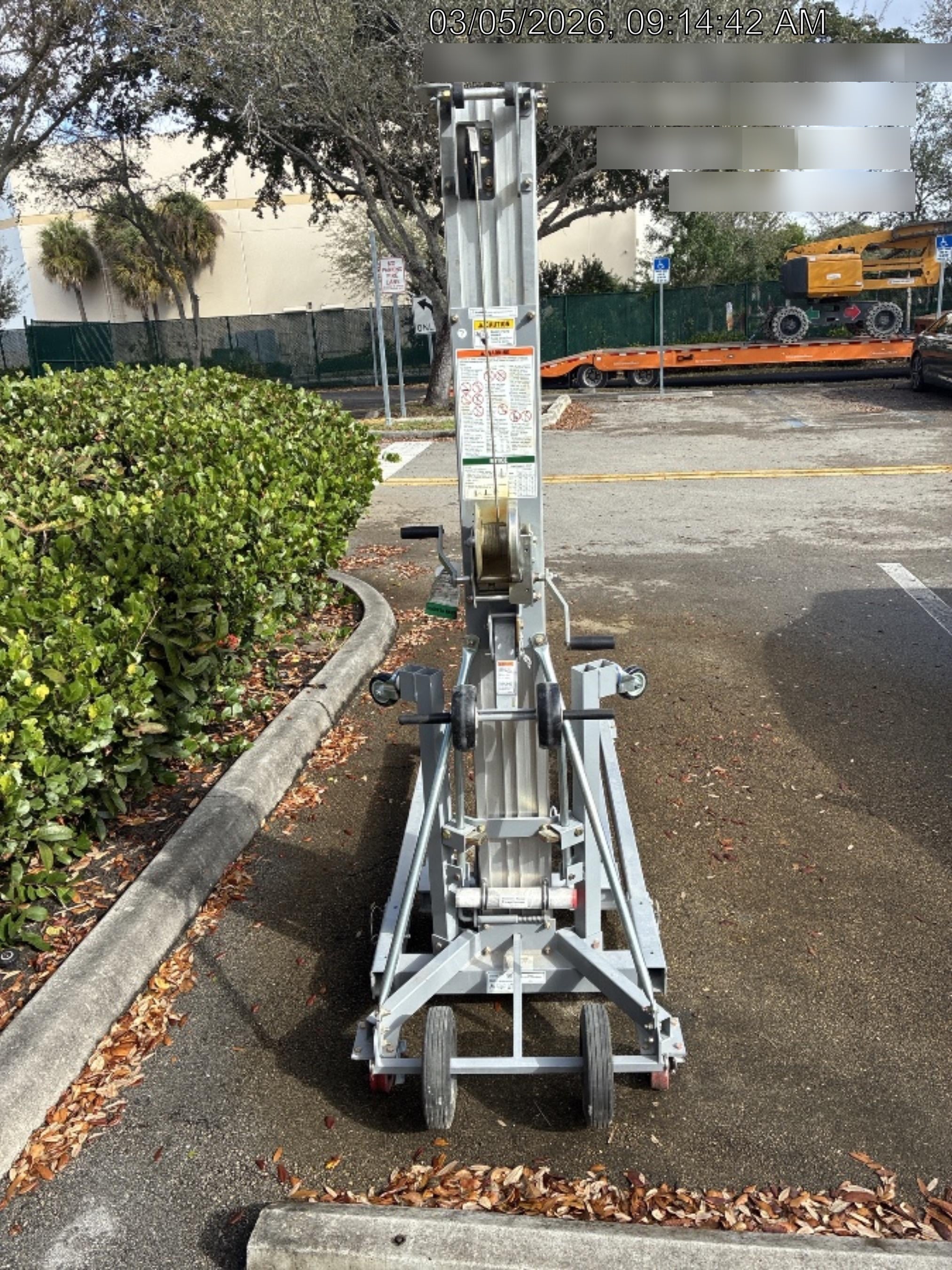 2025 GENIE SLC-24