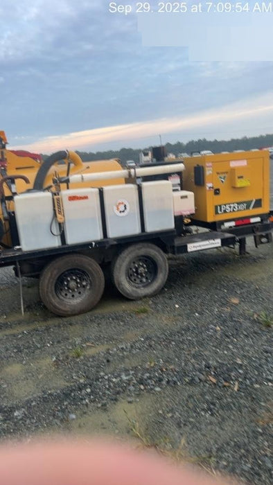 2023 Vac-Tron LP573XDT T4 Koehler Diesel Engine, 500 Gallon Debris Tank, x2 100 Gallon Water Tanks