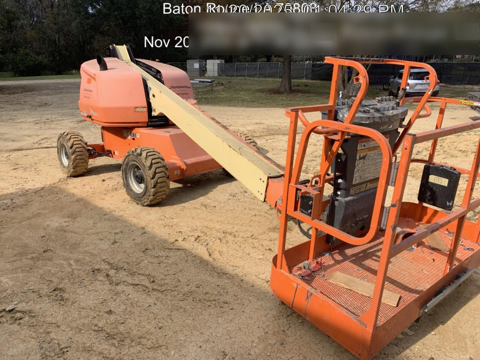 2019 JLG 400S