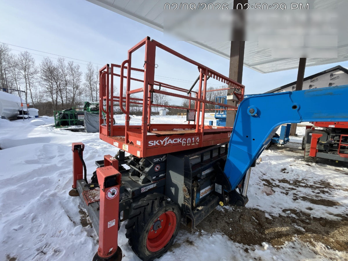 2017 SKYJACK SJ6826 RT