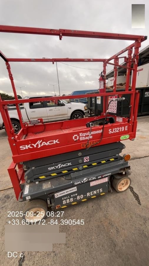 2024 SKYJACK SJ3219E