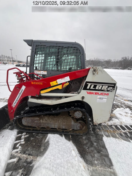 2023 TAKEUCHI TL8R2-CR