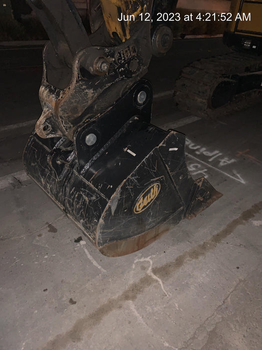 2022 GEITH 42" Bucket - Geith 25k - 35k