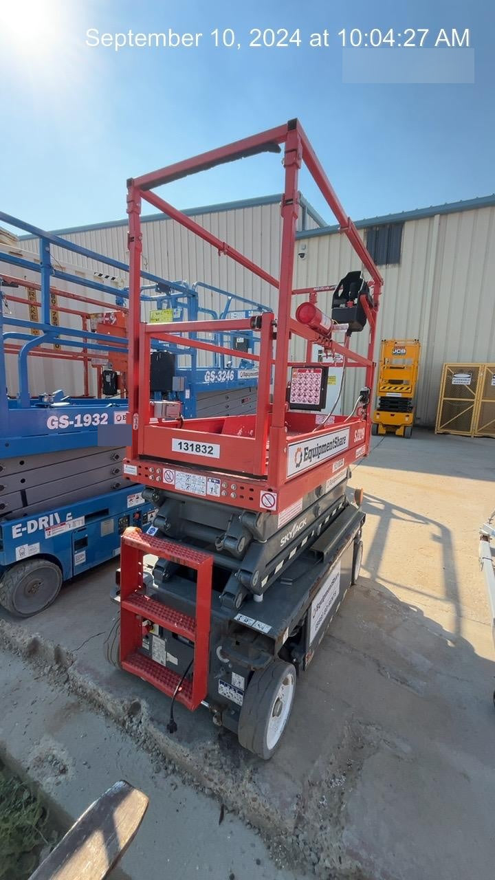 2021 SKYJACK SJ3219