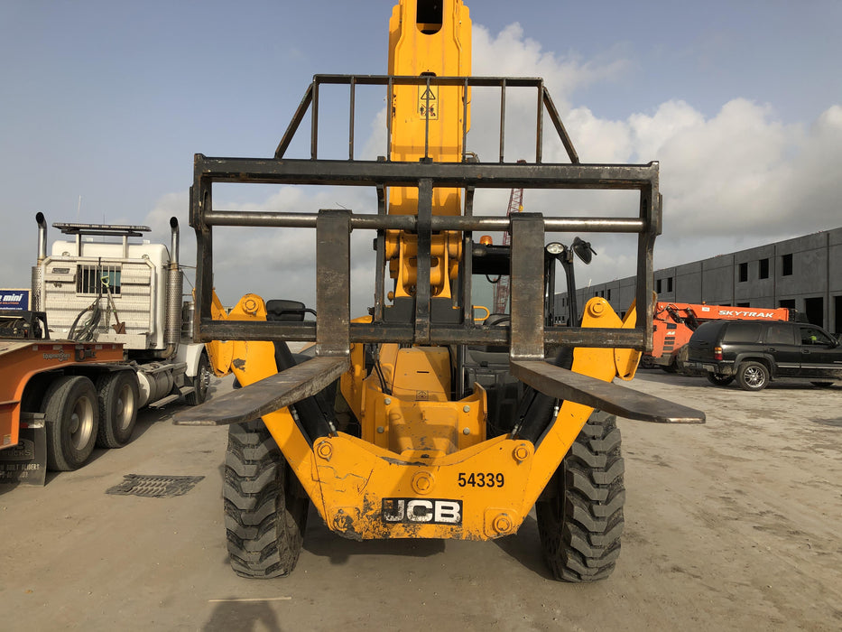 2019 JCB 510-56 Canopy, 74 HP, Solid Tires, STD Worklight, Beacon, Aux Hydraulics, Lifting Eye, Back up Alarm w/66" Carriage/60" Forks