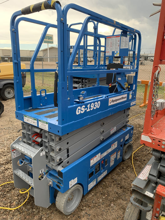 2020 Genie GS-1930 Fixed rails with chain entry gate - Pre A92.20