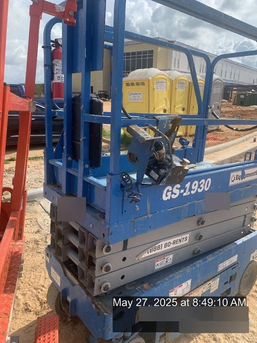 2020 Genie GS-1930 Fixed rails with chain entry gate - Pre A92.20