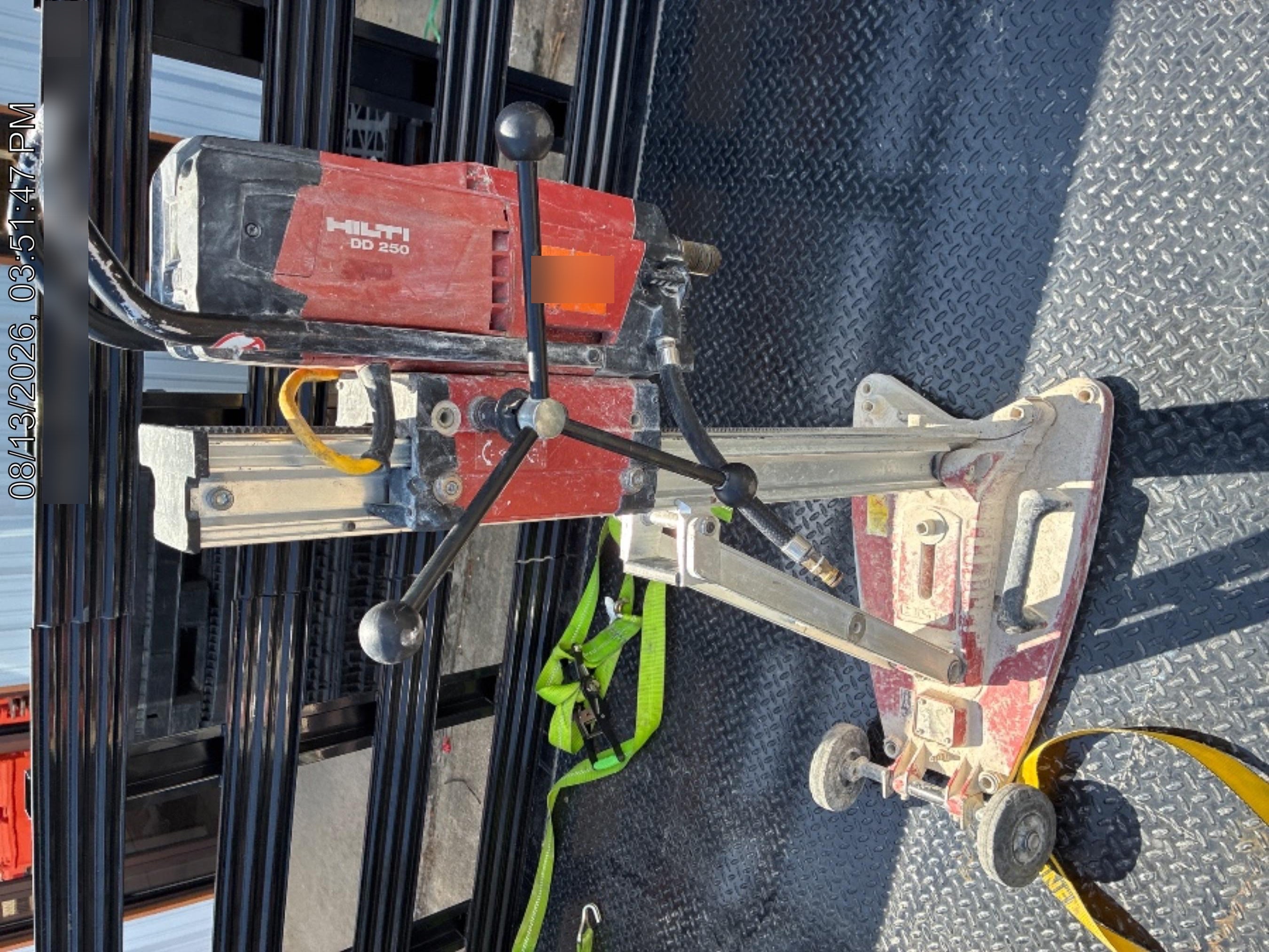2020 HILTI DD250E