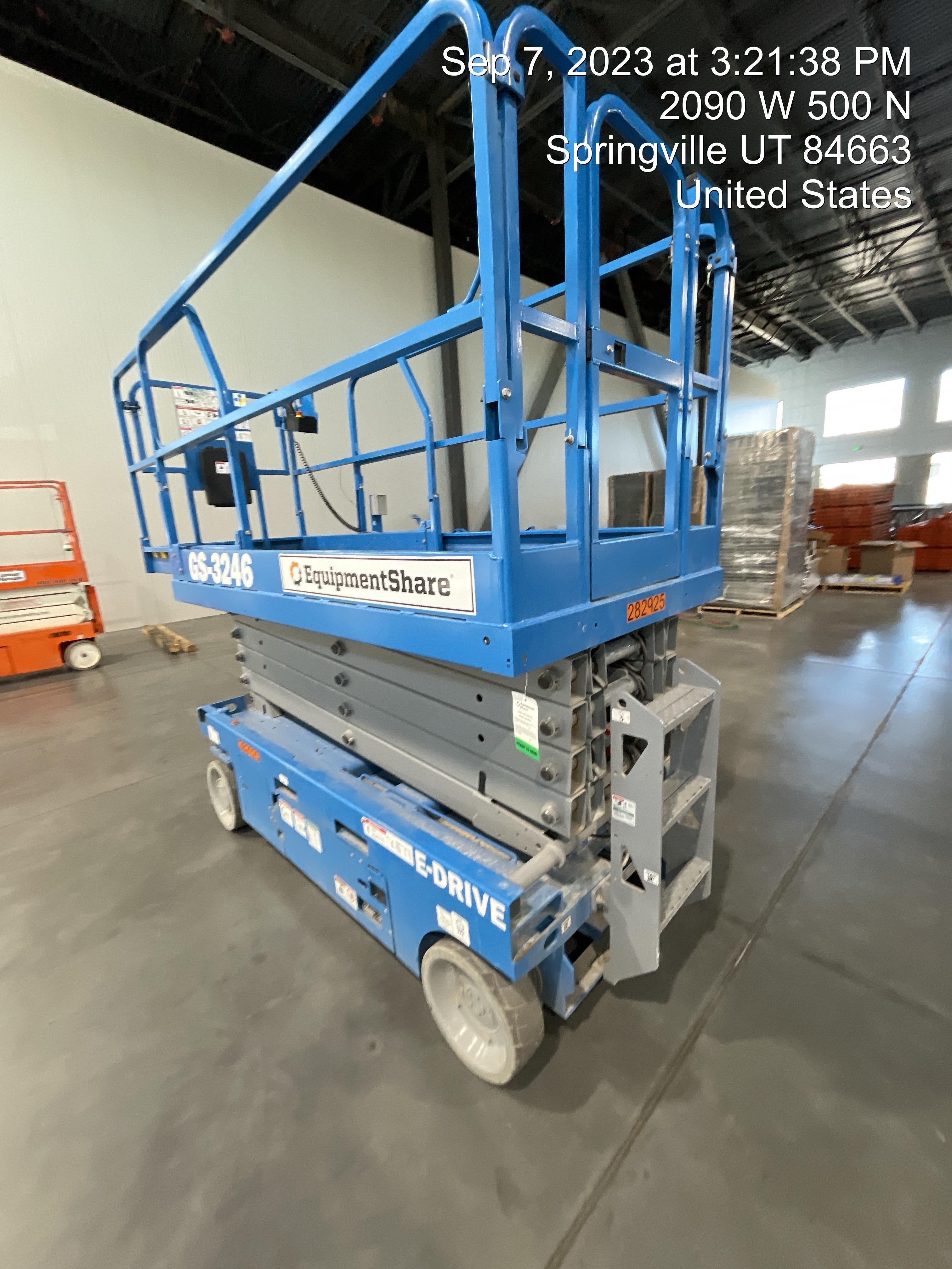 2022 GENIE GS-3246