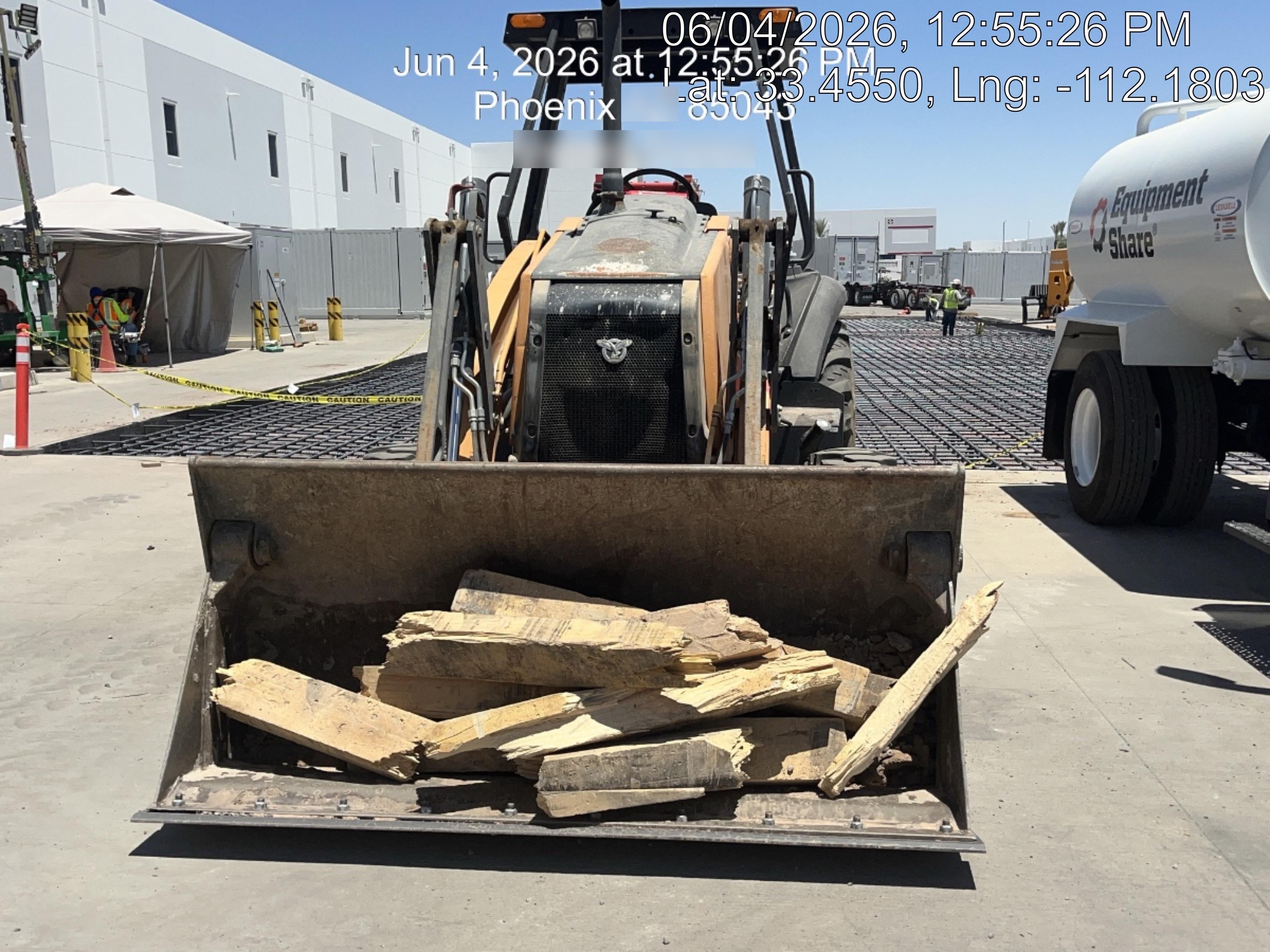 2019 CASE 570N EP