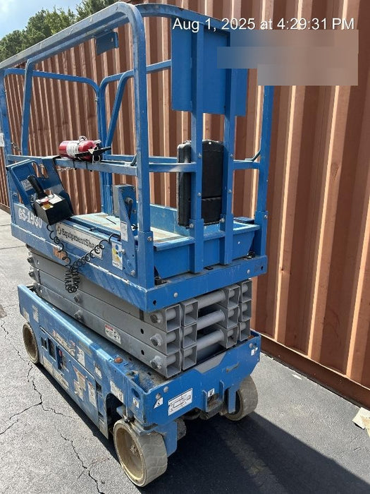 2020 Genie GS-1930 Fixed rails with chain entry gate - Pre A92.20