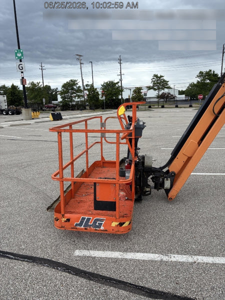 2022 JLG 860SJ