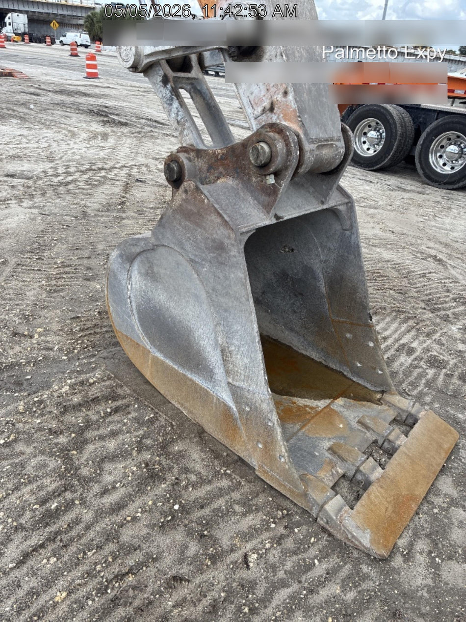 2020 FLECO 36" Bucket - Fleco