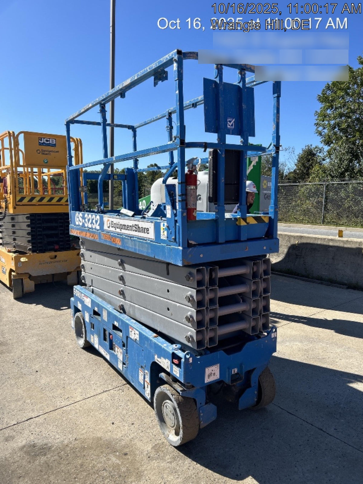 2021 GENIE GS-3232