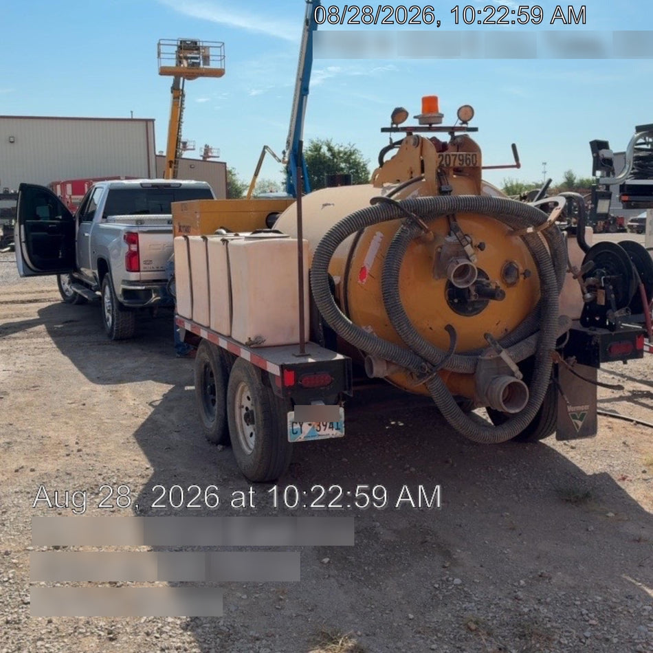 2022 VAC-TRON LP573XDT