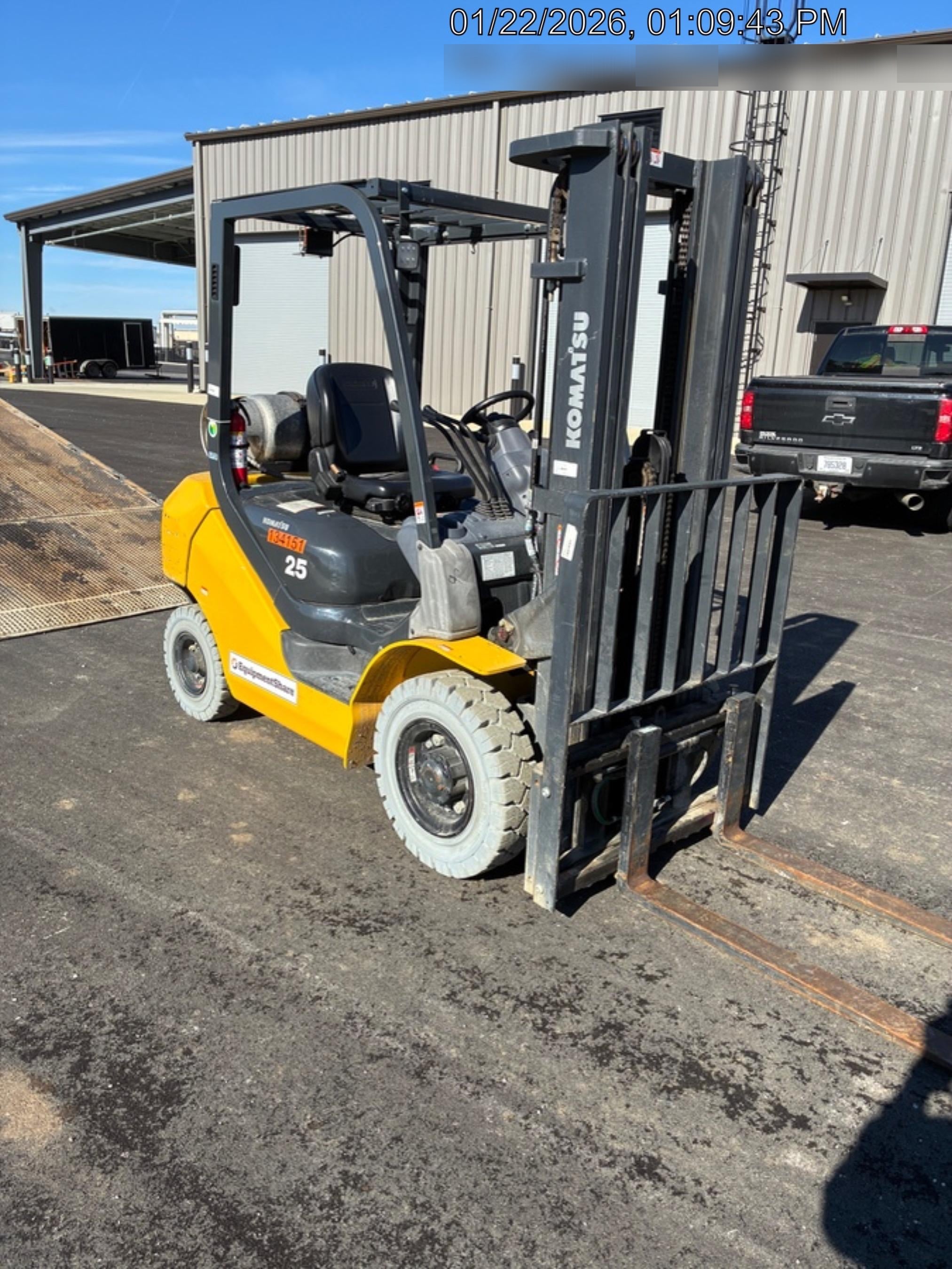 2021 KOMATSU FG25T-16 LP