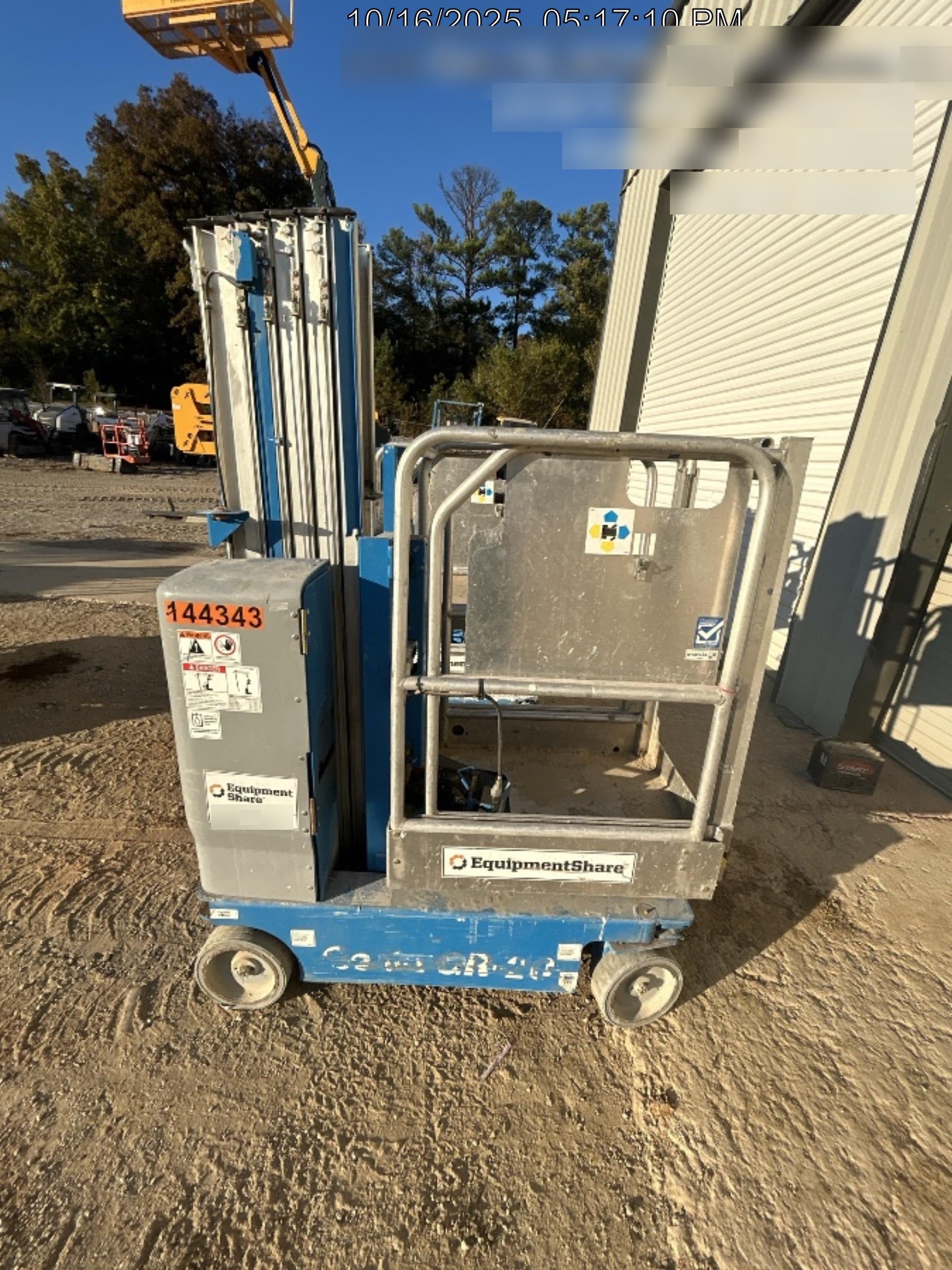2021 GENIE GR-20