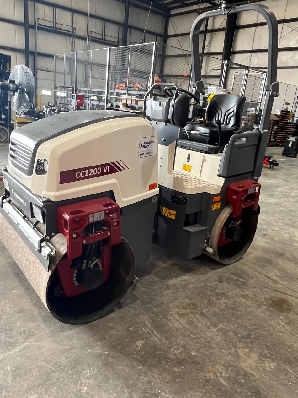 2023 DYNAPAC CC1200