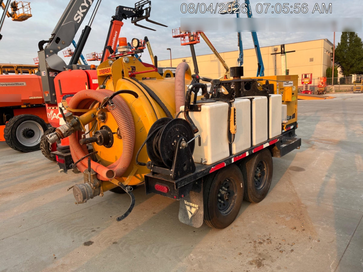 2022 VAC-TRON LP573XDT