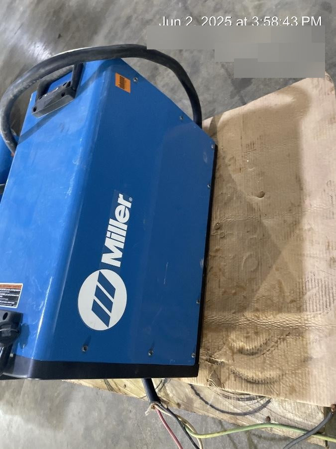 2021 MILLER ELECTRIC XMT 350