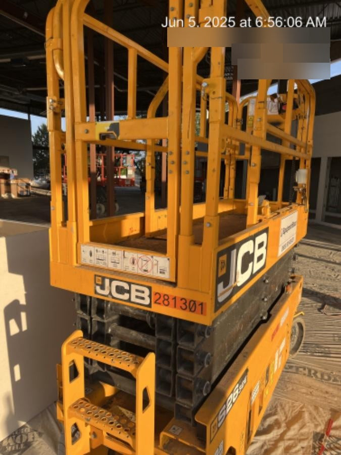 2023 JCB S2632E