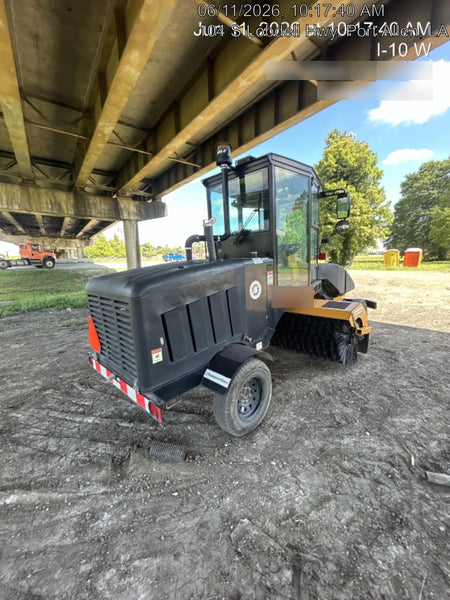 2023 LAYMOR SM450