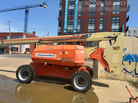 2019 JLG 800AJ