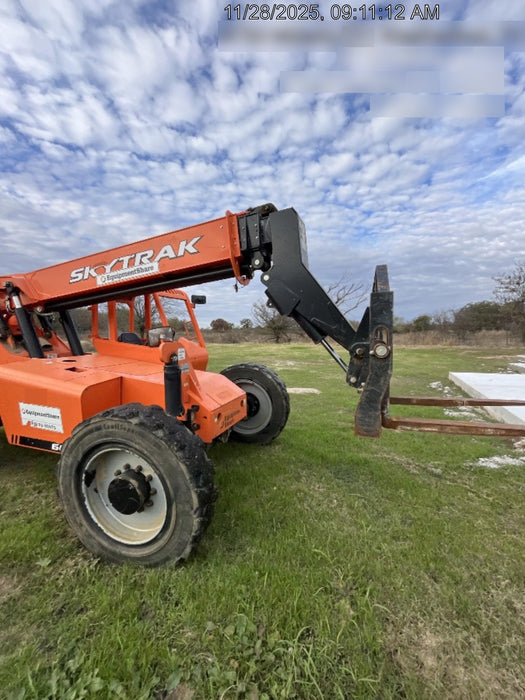 2019 Skytrak 6036 Canopy, Solid Tires, LED Work Lights, Beacon w/72" Carriage, 48" Pallet Forks