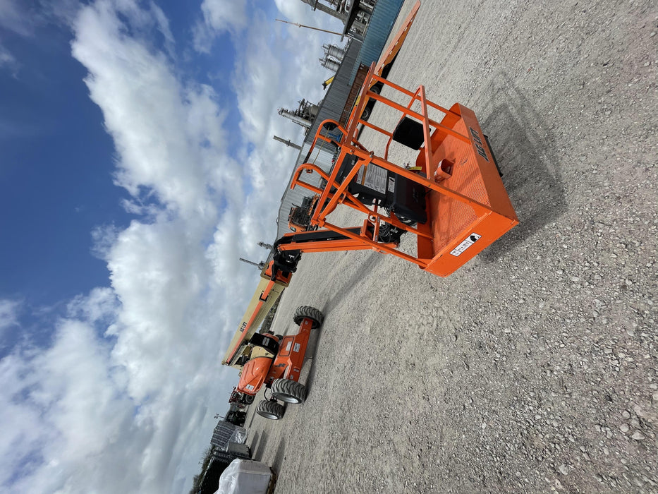 2019 JLG E600JP
