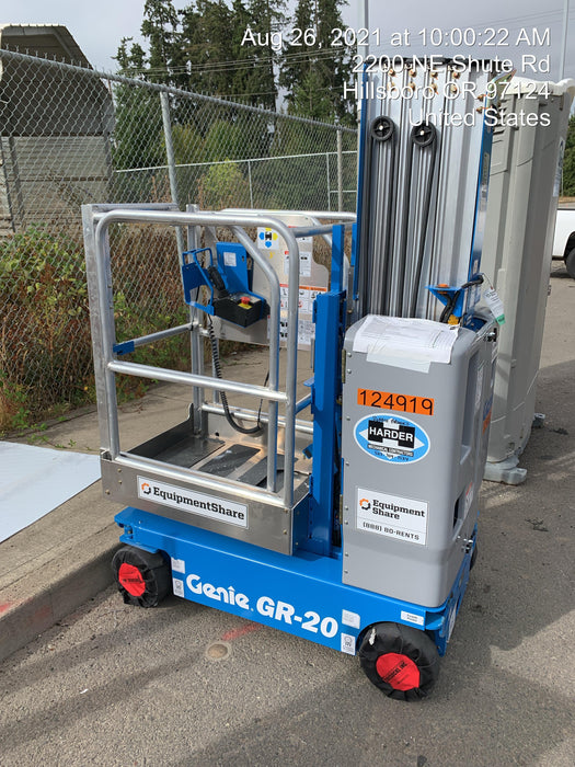 2021 GENIE GR-20