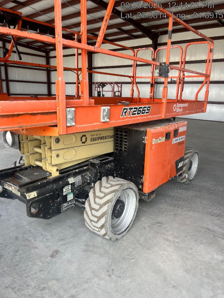 2022 JLG RT2669