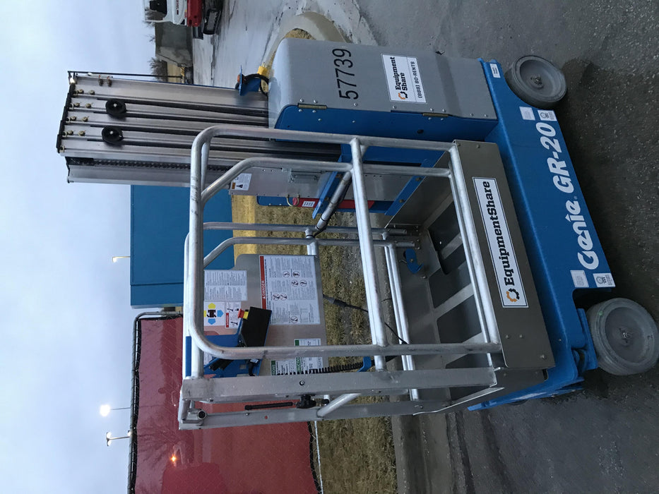 2019 GENIE GR-20