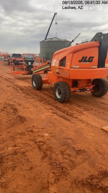 2019 JLG 400S