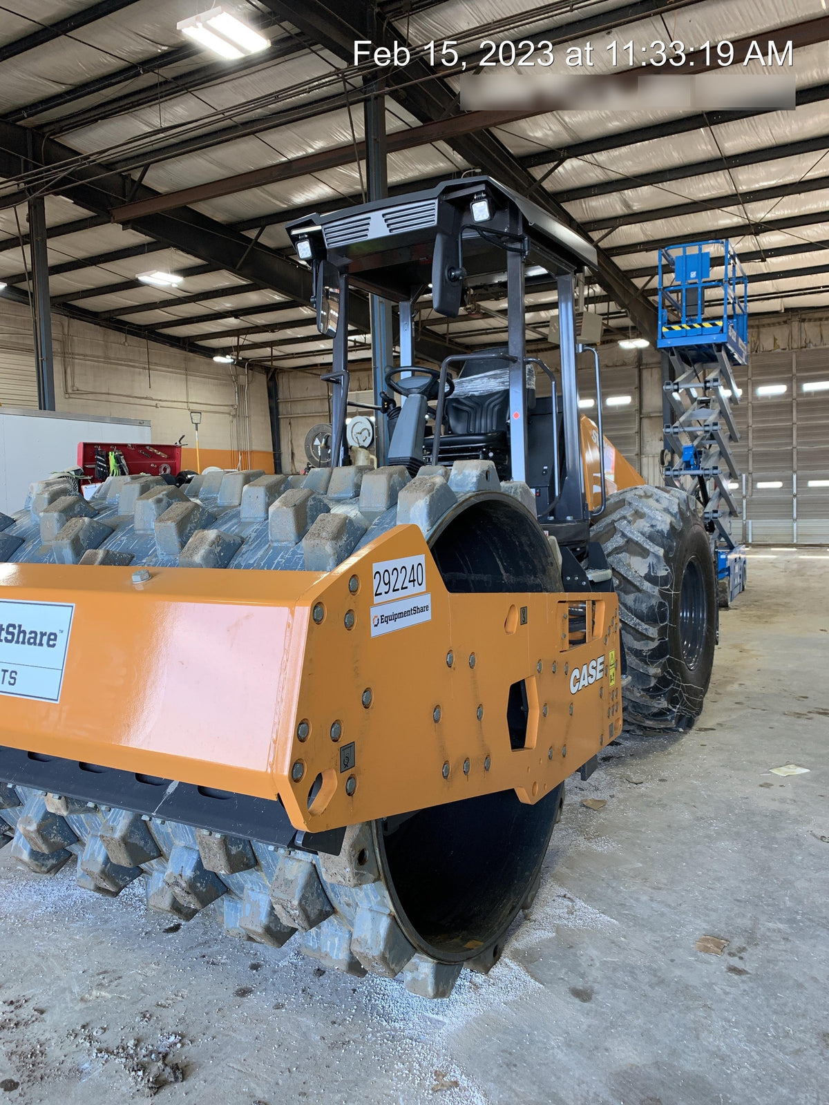 2023 CASE SV211E