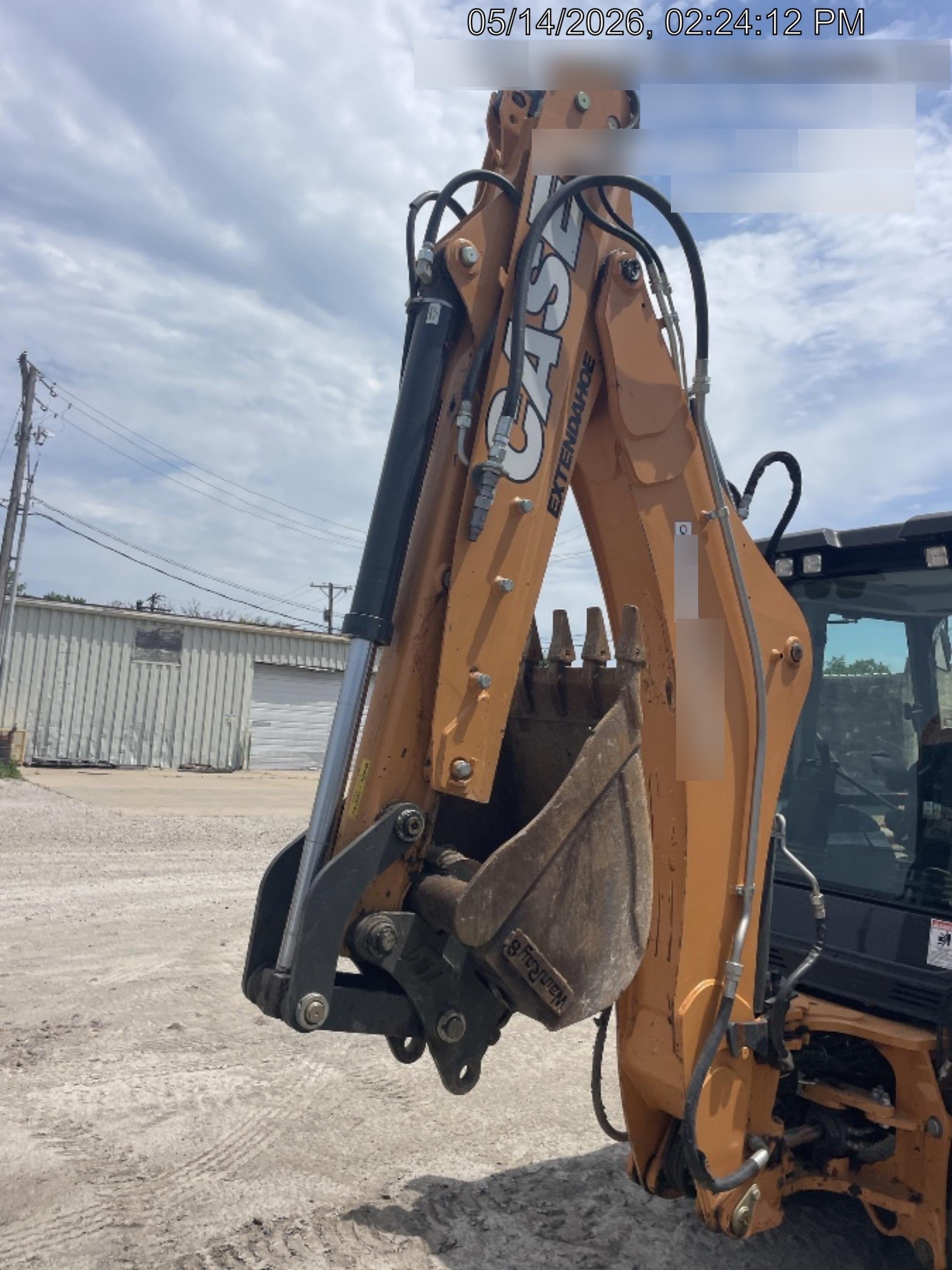 2023 CASE 580SV